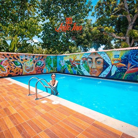 Hotel Leito Inn Тарапото Екстериор снимка